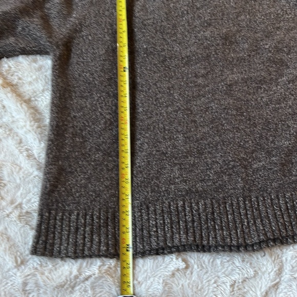 Garys Brown 100% Cashmere Very Soft And Think Sweater Size  L - Picture 6 of 8